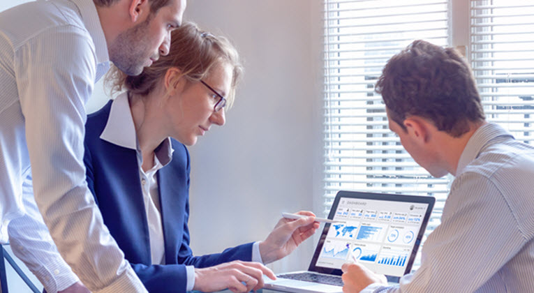 SEO content strategy and backlink development UAE